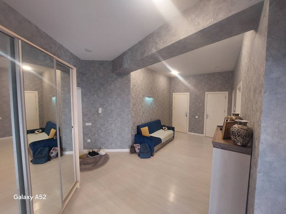 3 սենյականոց բնակարան վաճառվում է, Բաքու — 230,000 ₼