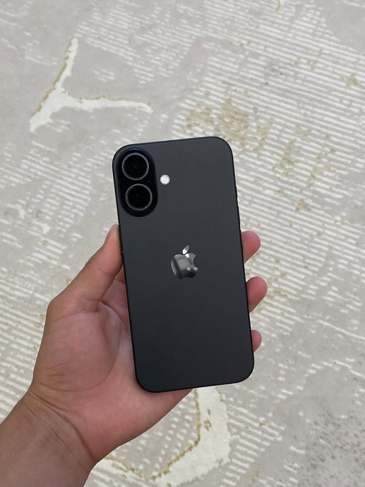 iphone 16 კარგ მდგომარეობაში ბატარეა 89%