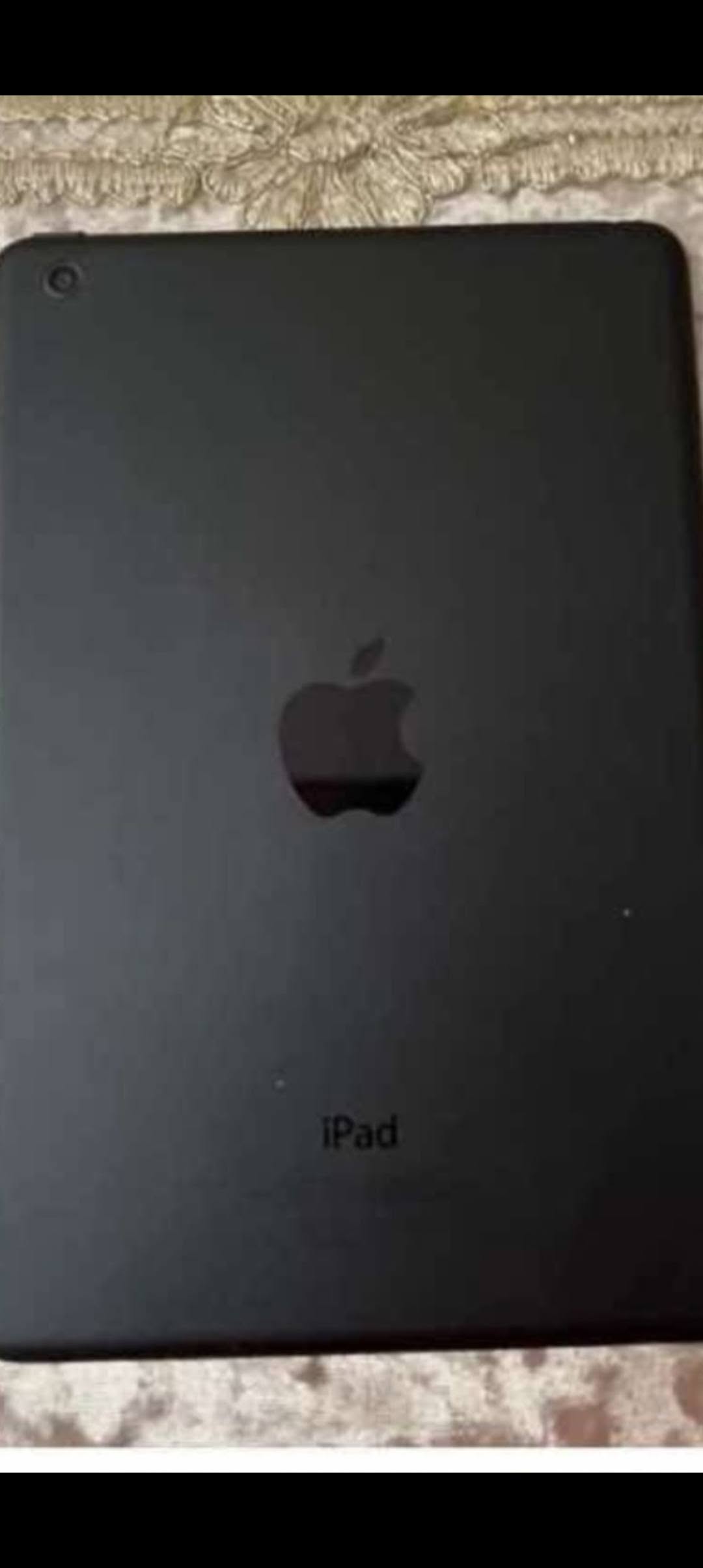Apple iPad planşet, qara rəng