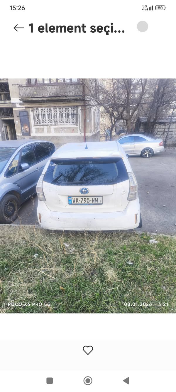 Avtomobil