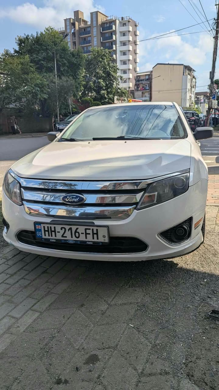 Ford Fusion 2012