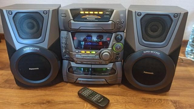 Стерео система Panasonic с динамиками