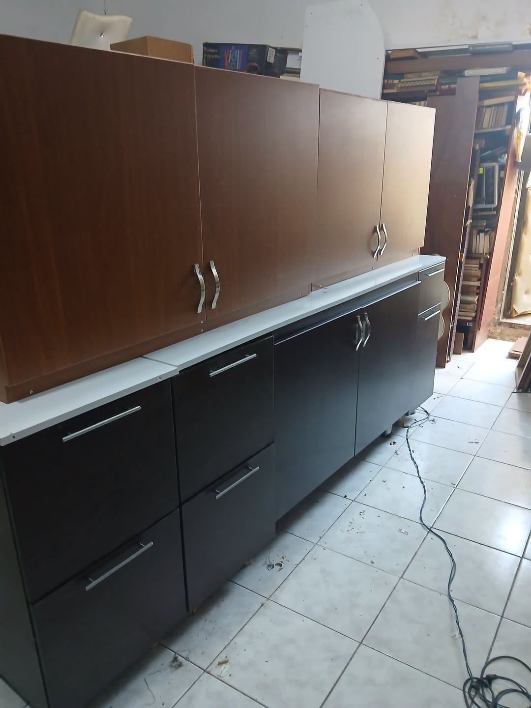 Խոհանոցային կահույք 180 մանաթ