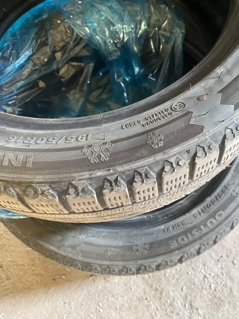 Winter tires 195/50 R16, pair