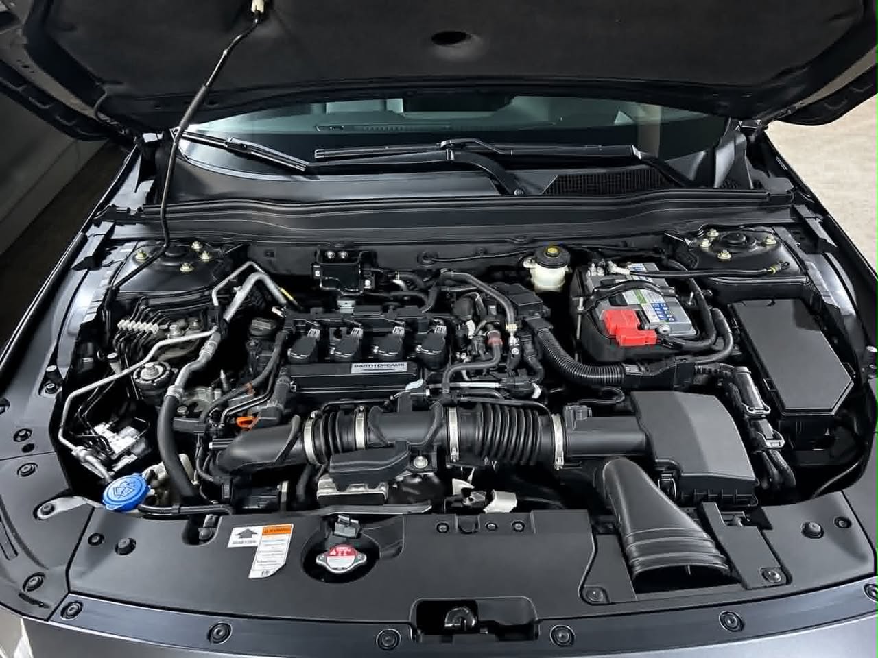 იყიდება 2018 წლის Honda Accord Touring, — 12,200$