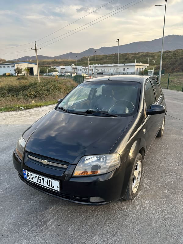 Avtomobil 2006 — 2,400$