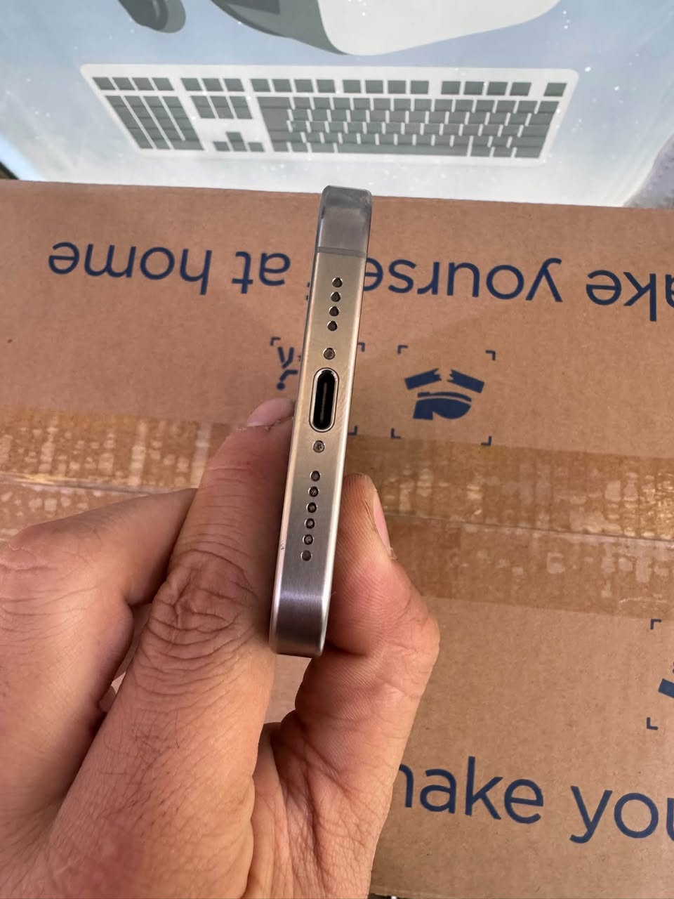 IPHONE 15 PRO MAX 256GB գործարանային — 200,000֏
