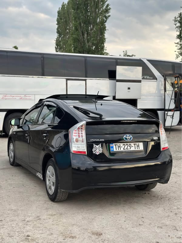 Avtomobil 2009 — 4,700$