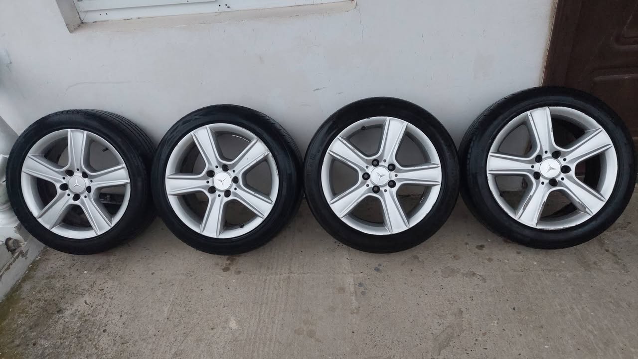 VAZ $ — 650₾