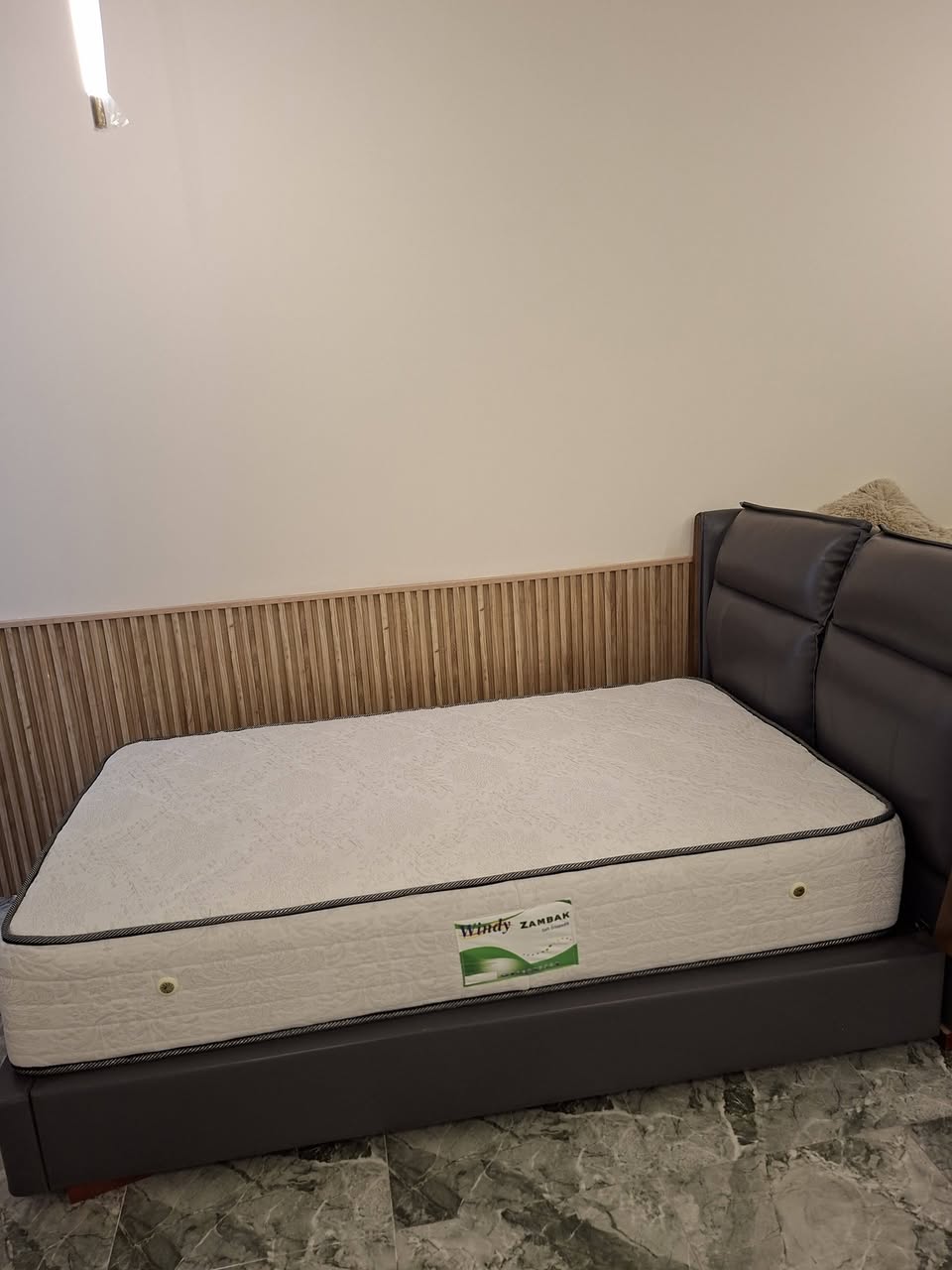 Срочно продаю кровать, в связи с