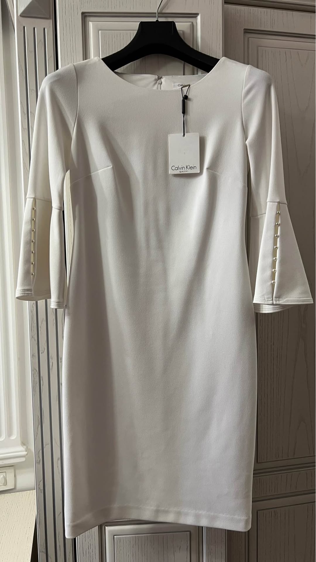 Yeni Calvin Klein kalitelidir ve güzeldir