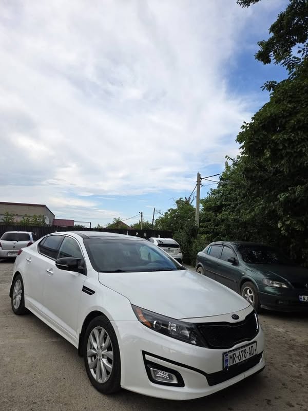 Avtomobil 2014 — 6,200$