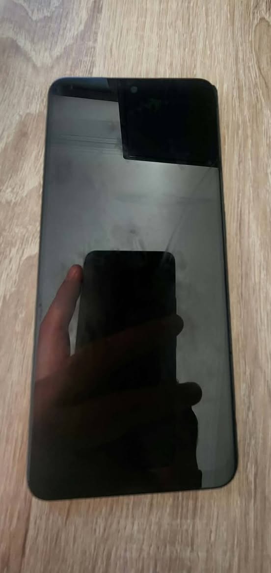 იყიდება ან იცვლება oneplus nord 3 — 400₾