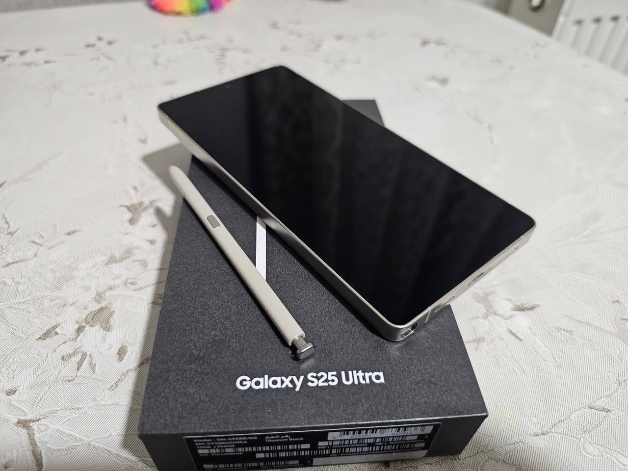 Samsung Galaxy S25 ULTRA იდეალურ მდგომარეობაში