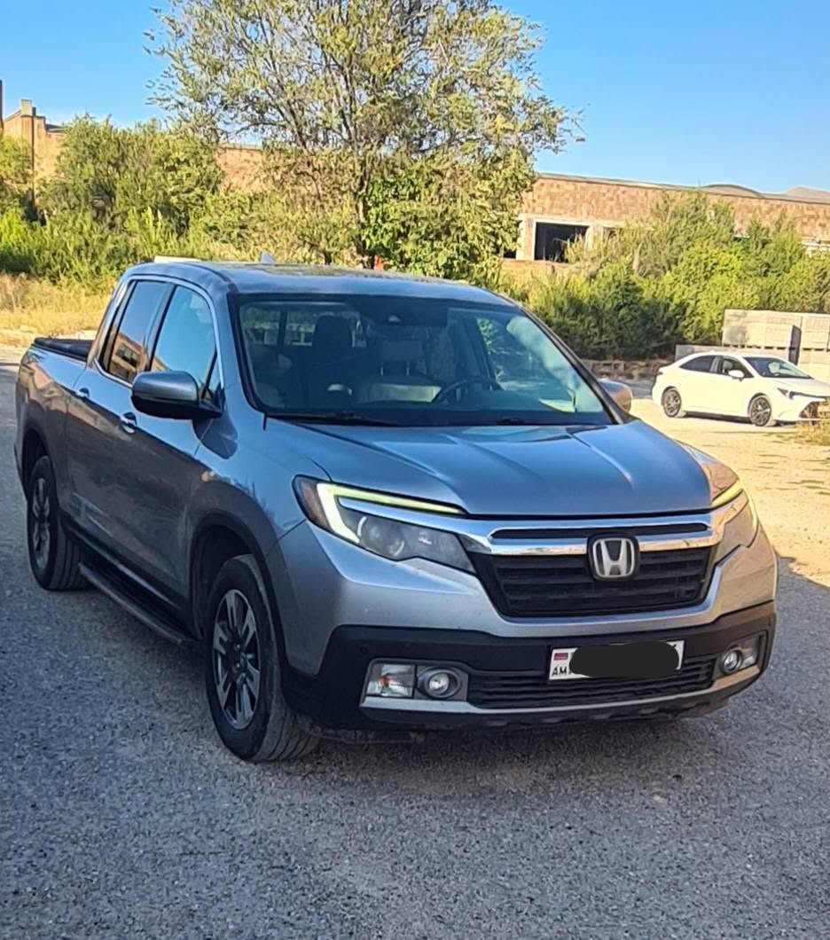 Honda Redgeline 2018 — 23,000$