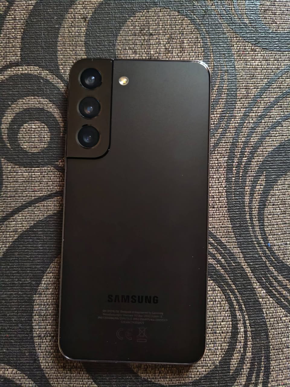 Վաճառվում է Samsung S22 աշխատում է իդեալականորեն: Օրիգինալ — 520₾