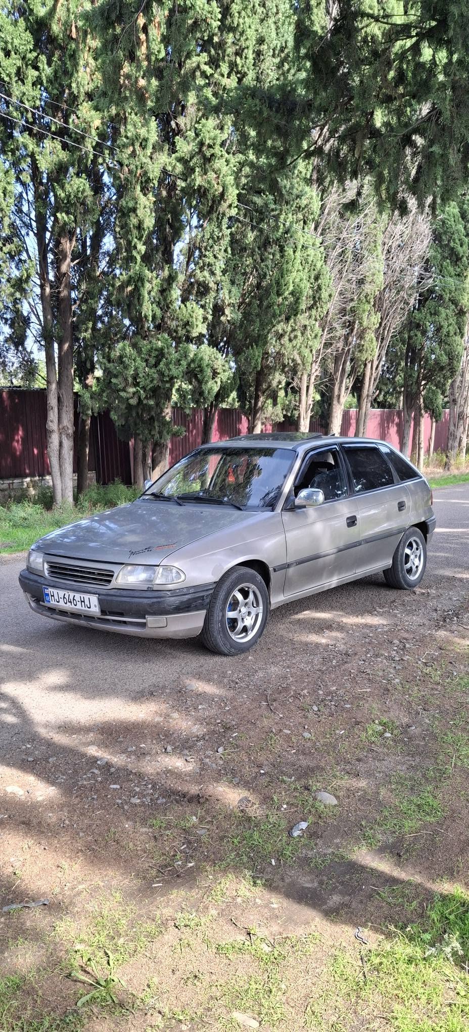 Opel Astra 1997 — 4,200₾