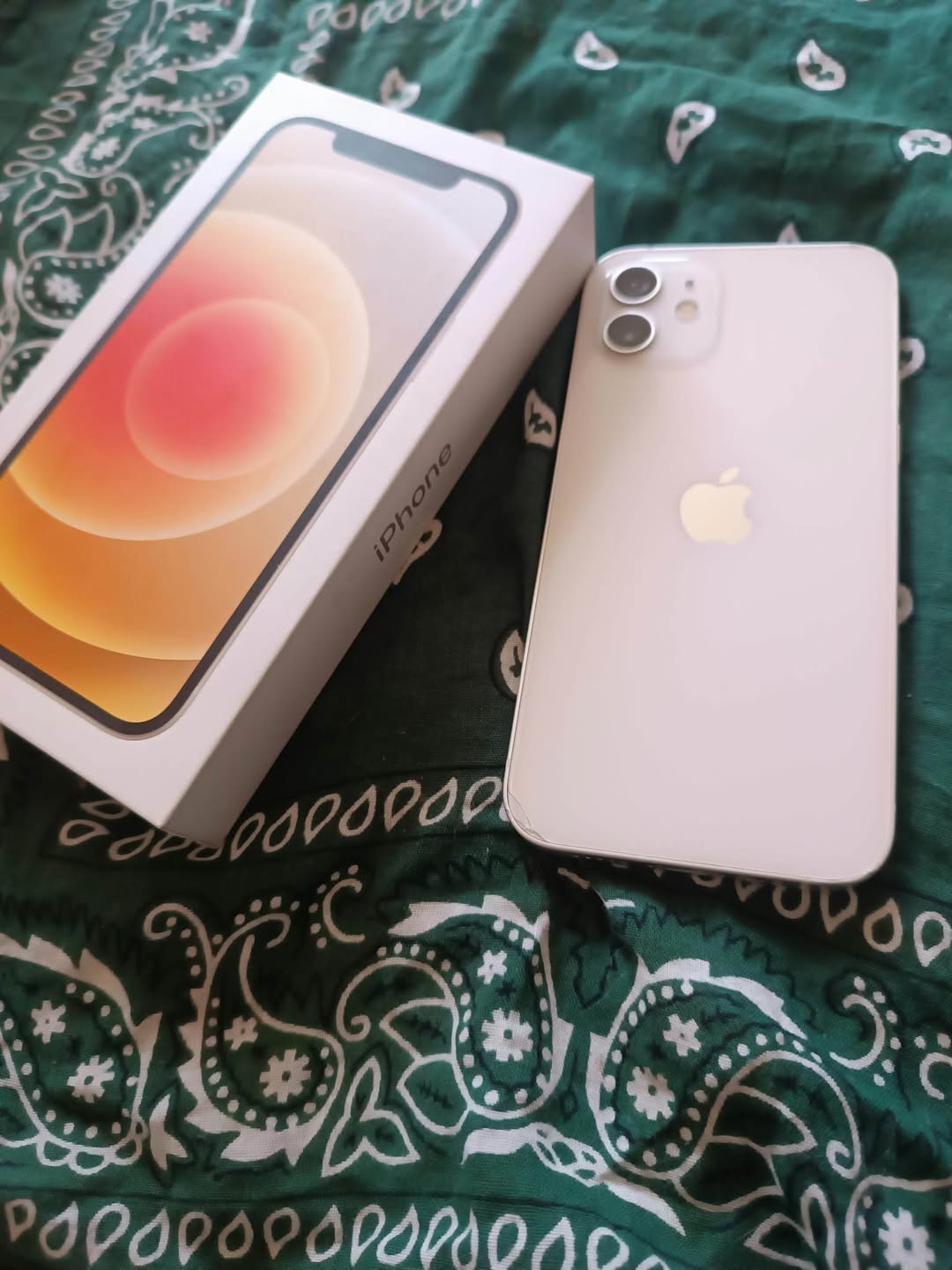 iPhone 12 256 გბ. 100%🔋. რუსთავი.