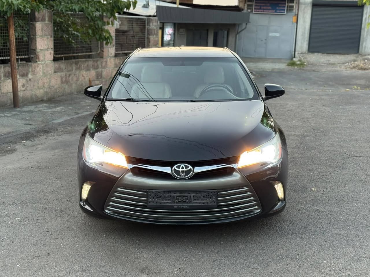 Toyota Camry 2017 — 13,800$