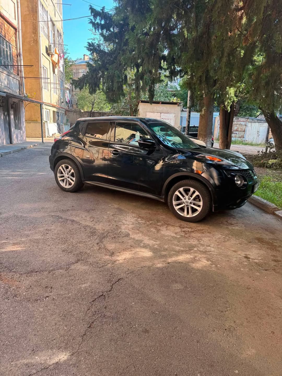 Nissan JUKE 2015 — 6,000$