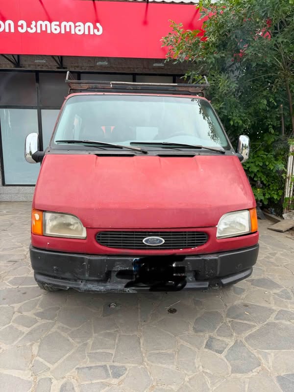 Avtomobil 1999 — 2,800$