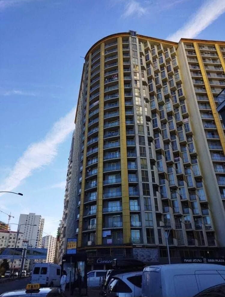 იყიდება ბინა „ორბი პლაზაში“ (Orbi Plaza)! — 82,000$