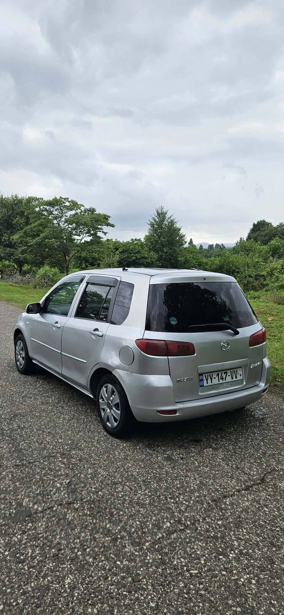 The final price is $1900 for the car, nothing extra.