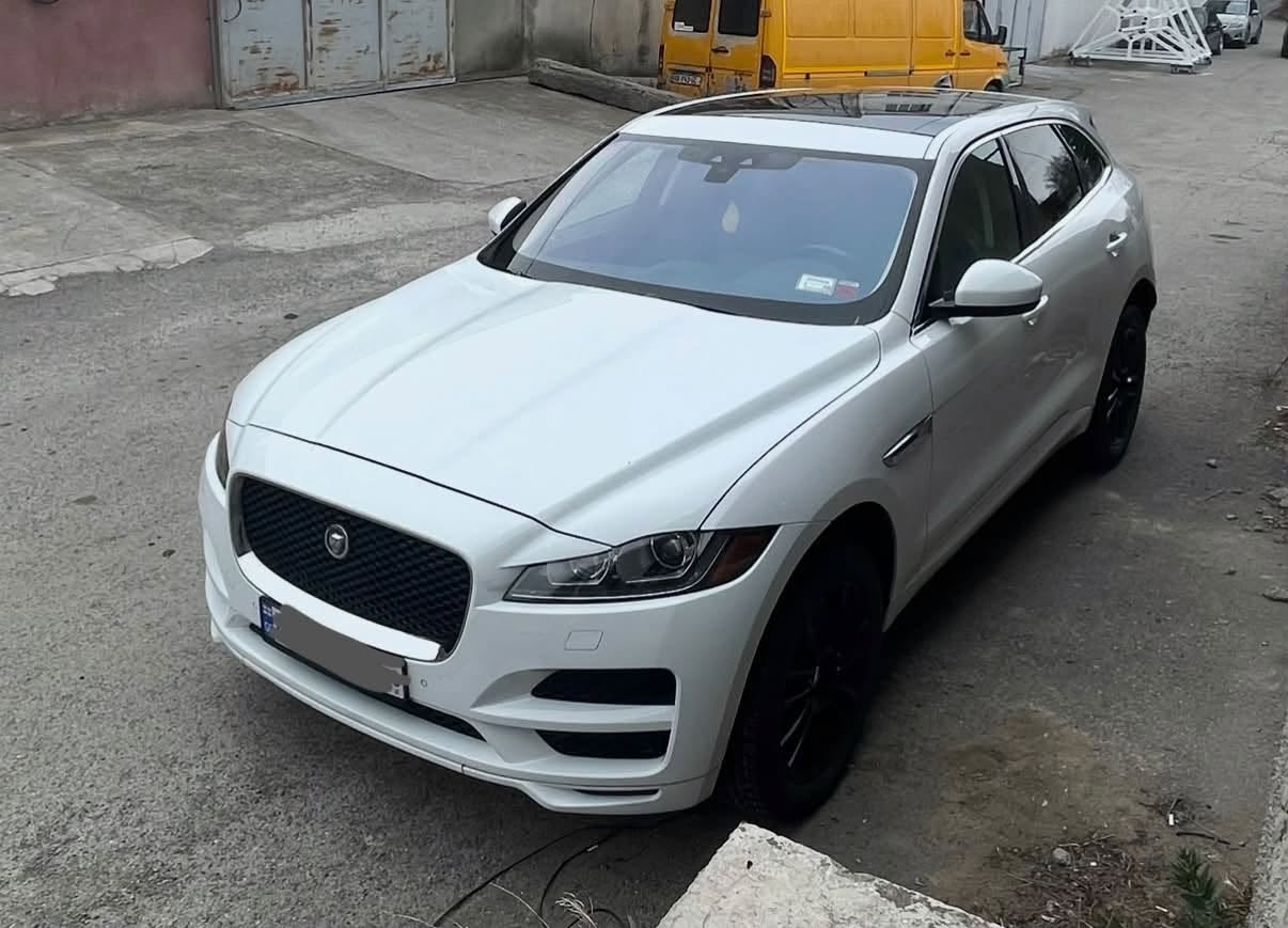 Jaguar F Pace 2020