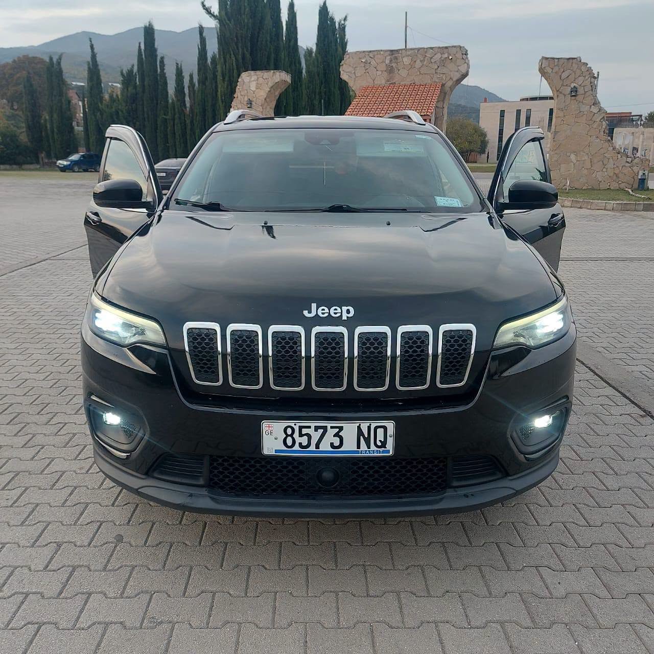 Jeep 2020 — 11,000$