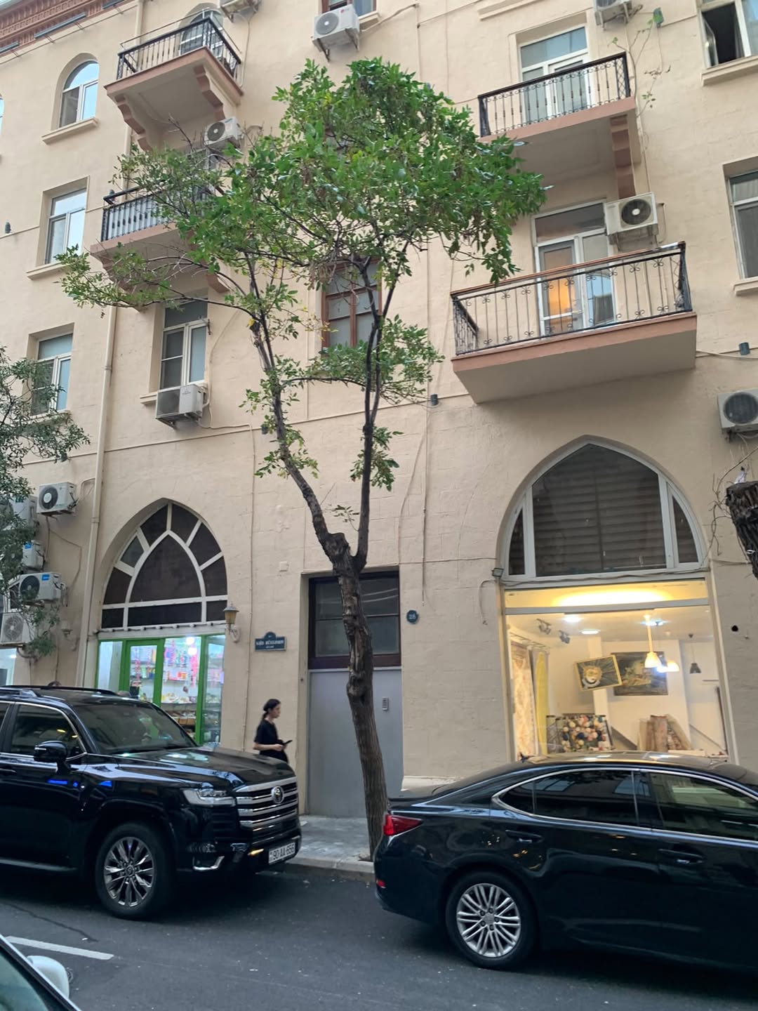 A 2-room apartment is for sale in Baku — 230,000 ₼
