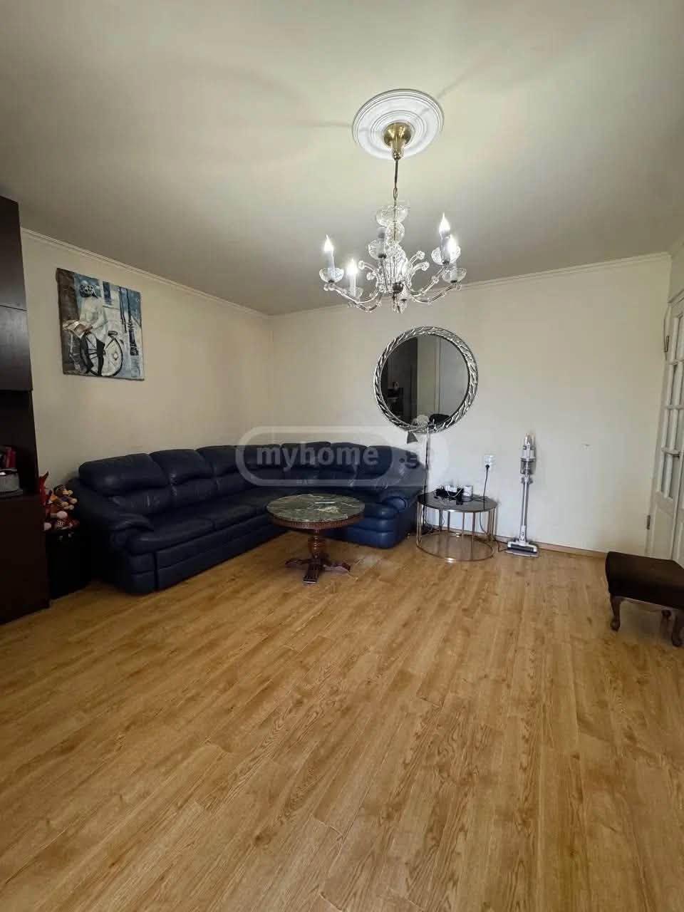 იყიდება 3-ოთახიანი ბინა, თბილისი — $100,000