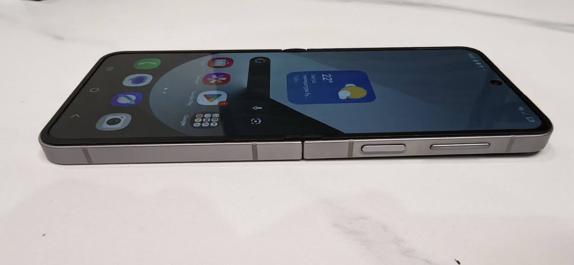 Հեռախոսակայուն - 1,300$