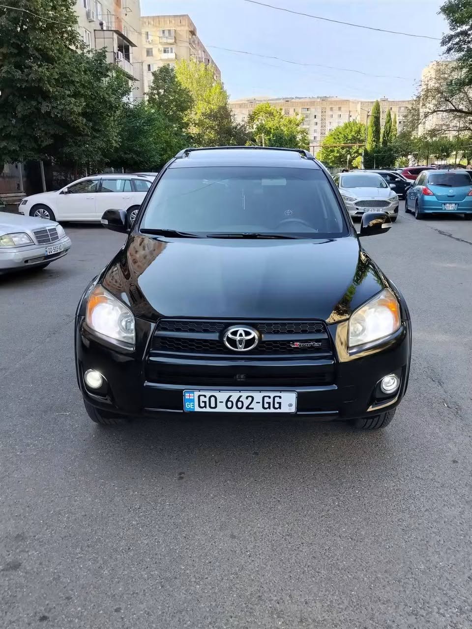 8000$ . რუსთავშია. 2010/10 წელი 2.5