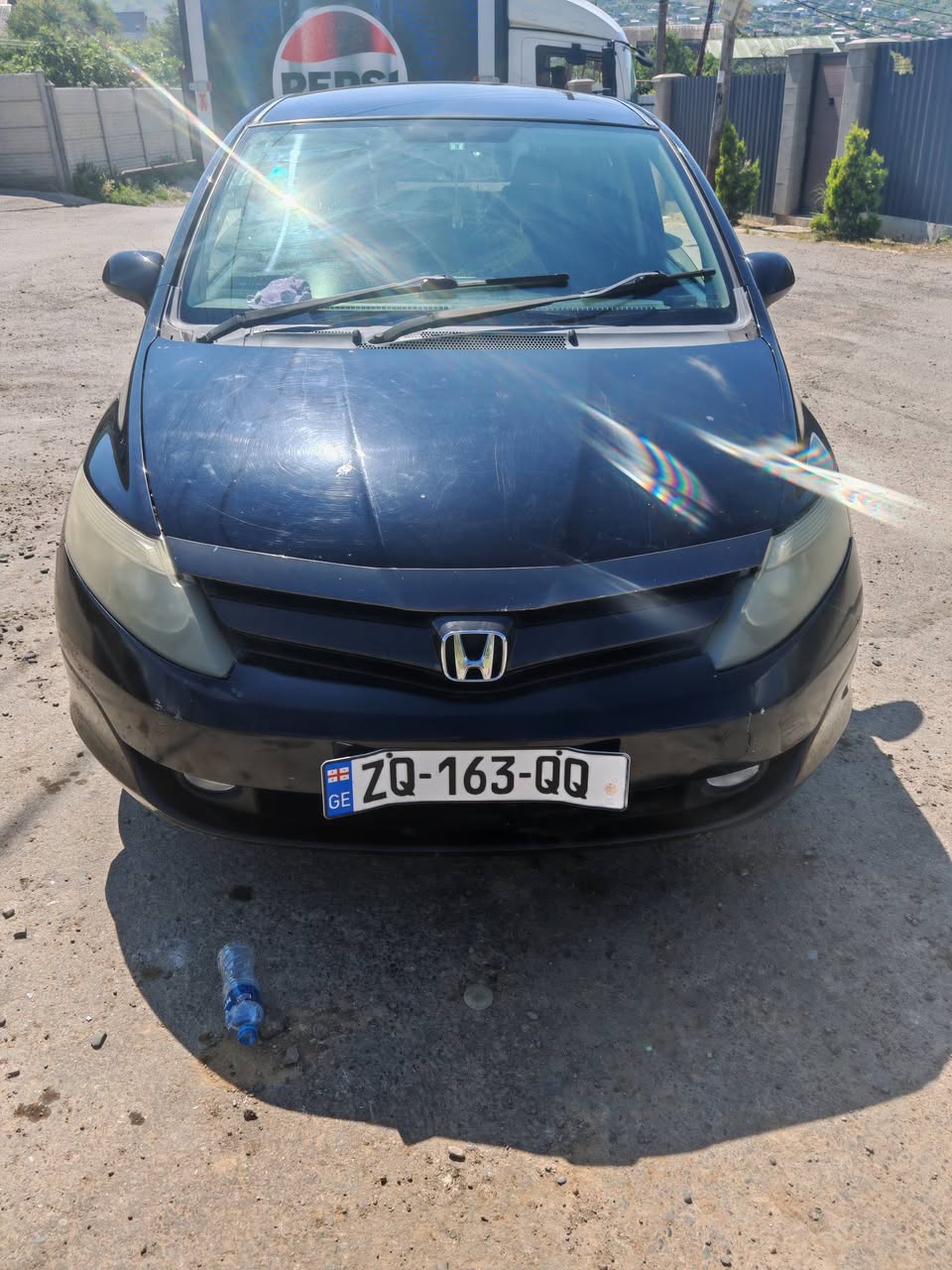 Გამარჯობათ იყიდება ჰონდა აირვეი 2006წ 1.5 — 2,200$
