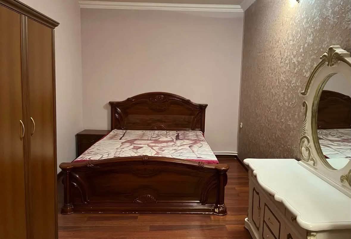 Ev / Villa — 220,000 AMD