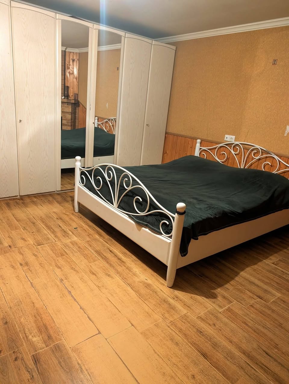 Ev, Kobuleti — $95,000