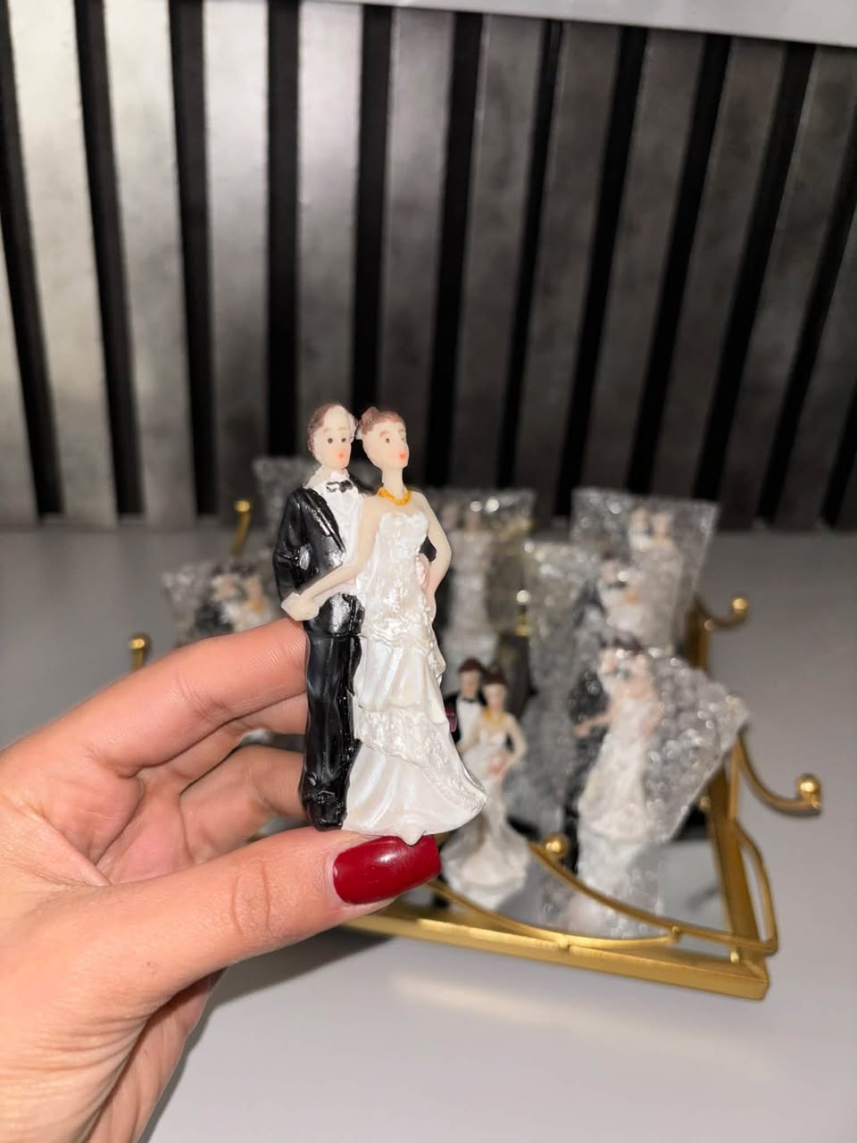 Wedding couple figurines, 10 pieces