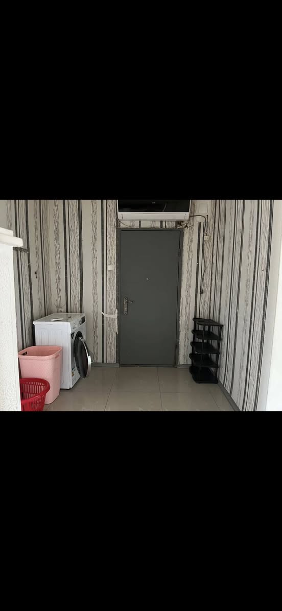 ქირავდება 3 ოთახიანი ბინა ქუთაისში. ფასი — 650$
