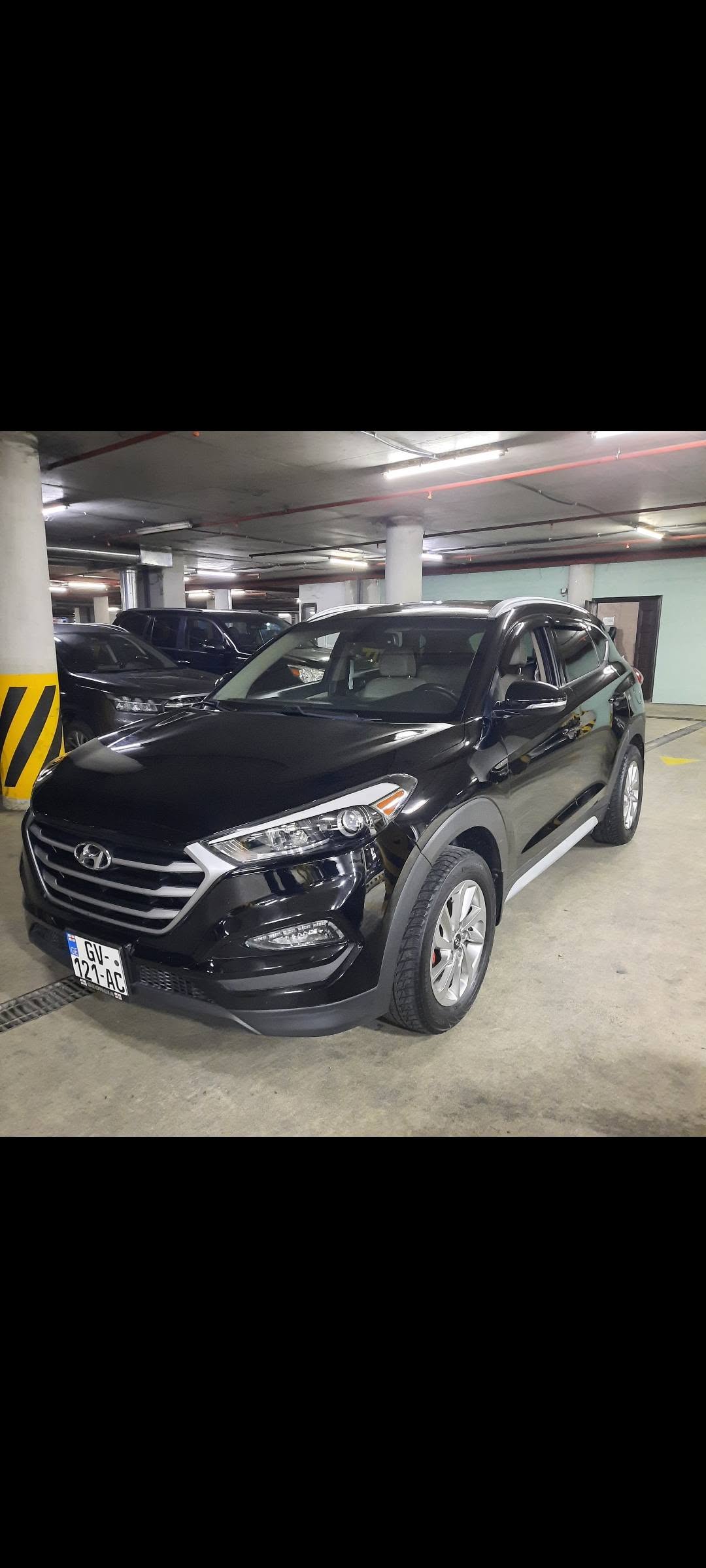 იყიდება...2017 წ.. ...ტყავის სალონით 2.0 ძრავი... — 11,800$
