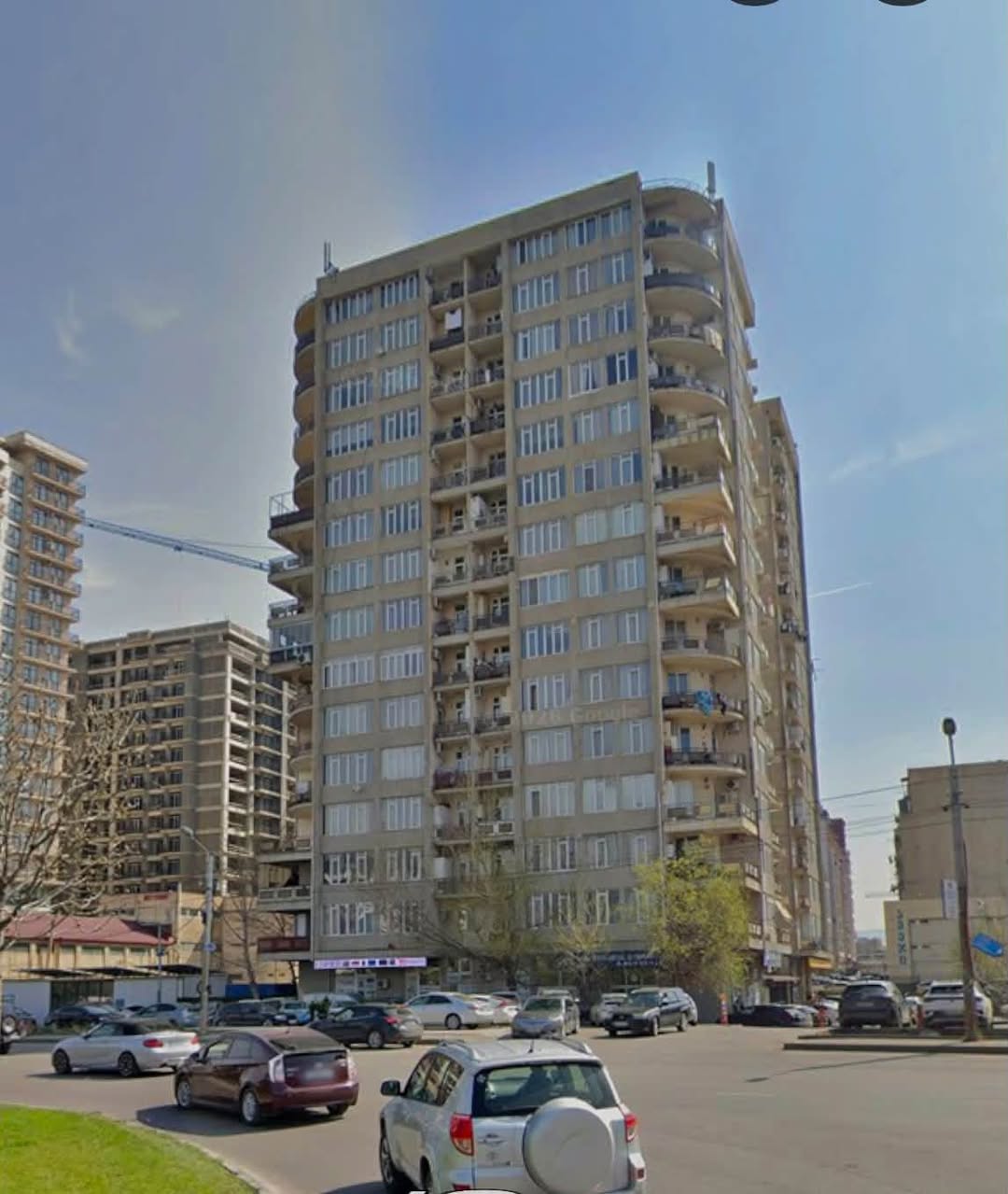 Satılır mənzil, Tbilisi