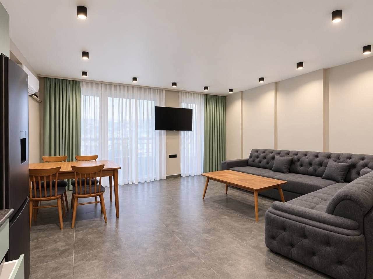 1 otaqlı mənzil kirayə verilir, Batumi — $700