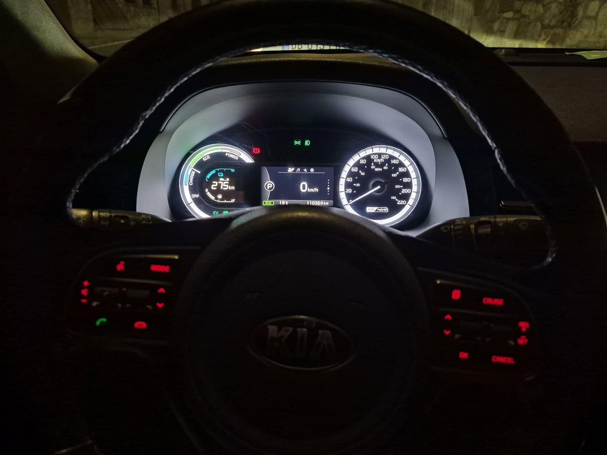 KIA NIRO 2017 — 10,700$