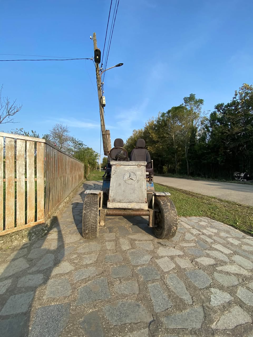 Satılık mini traktör, kendi lâfeti ile - 4,500₾