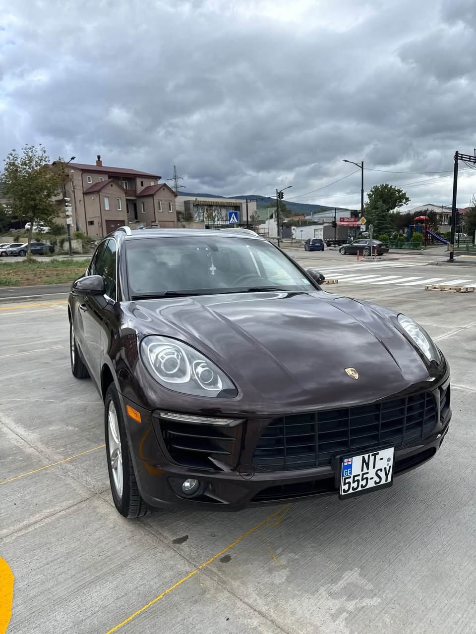 Porsche Macan — 19,500$