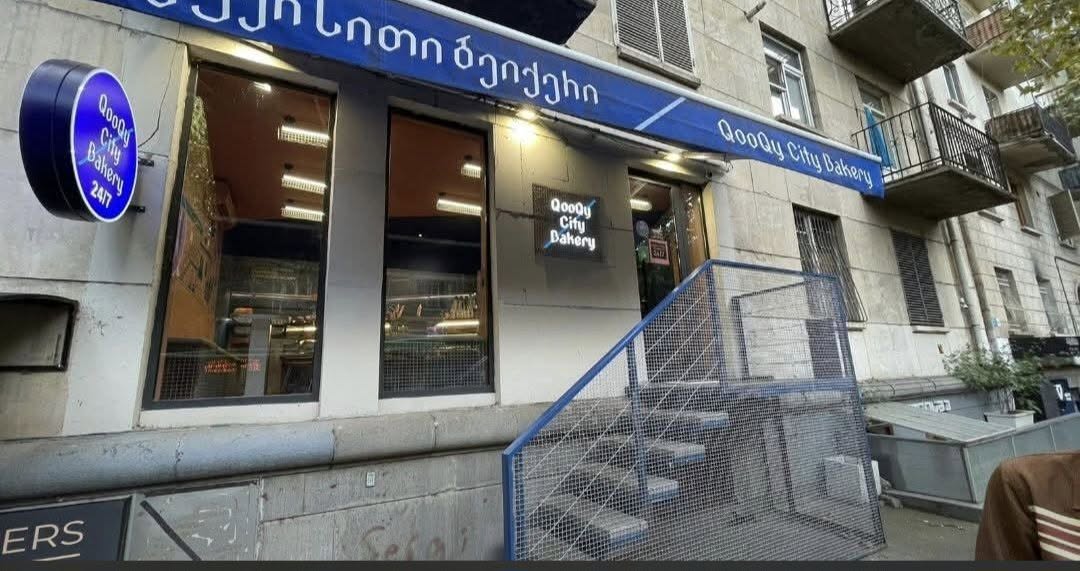 ქირავდება სავაჭრო კომერციული ფართი ვაკეში, აბაშიძეზე — 1,300$