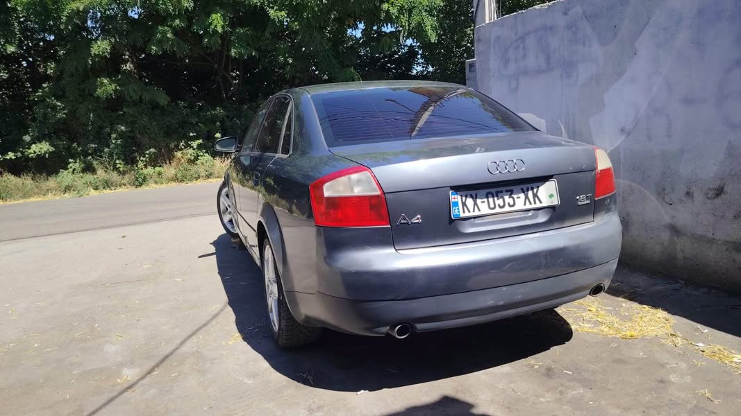 2002 թվականի ավտոմոբիլ