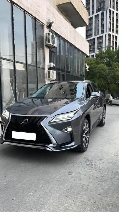 Lexus RX 450h 2019 — 27,000$