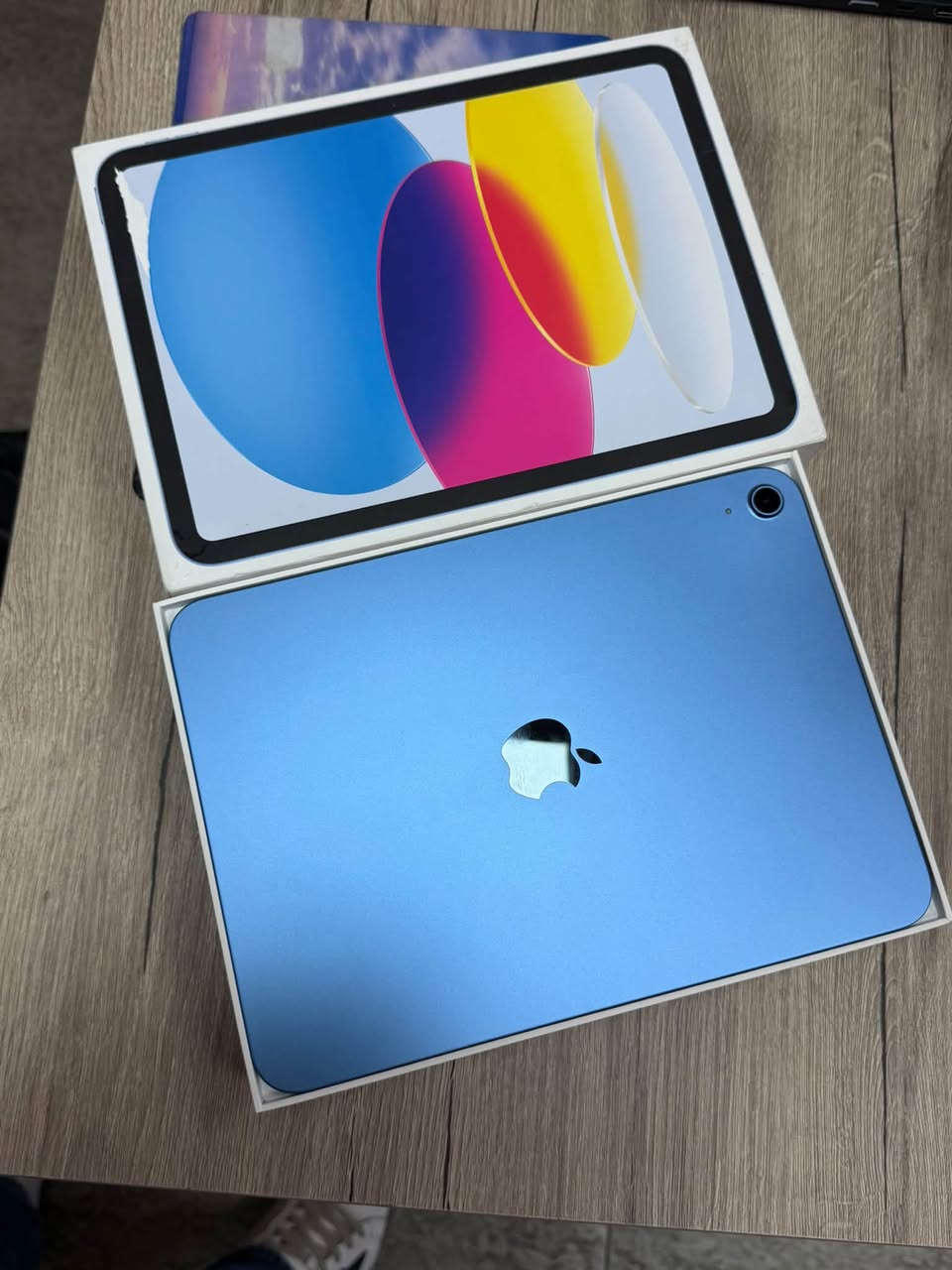 იყიდება Apple iPad 2025 11th Generation — 1,400₾