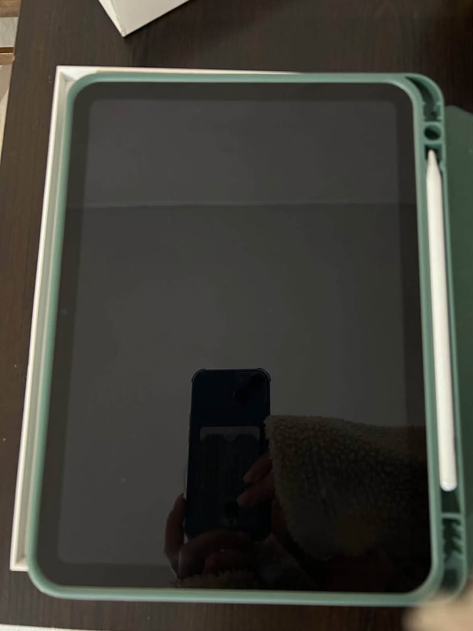იყიდება iPad (10th Generation) 64GB Wi-Fi,