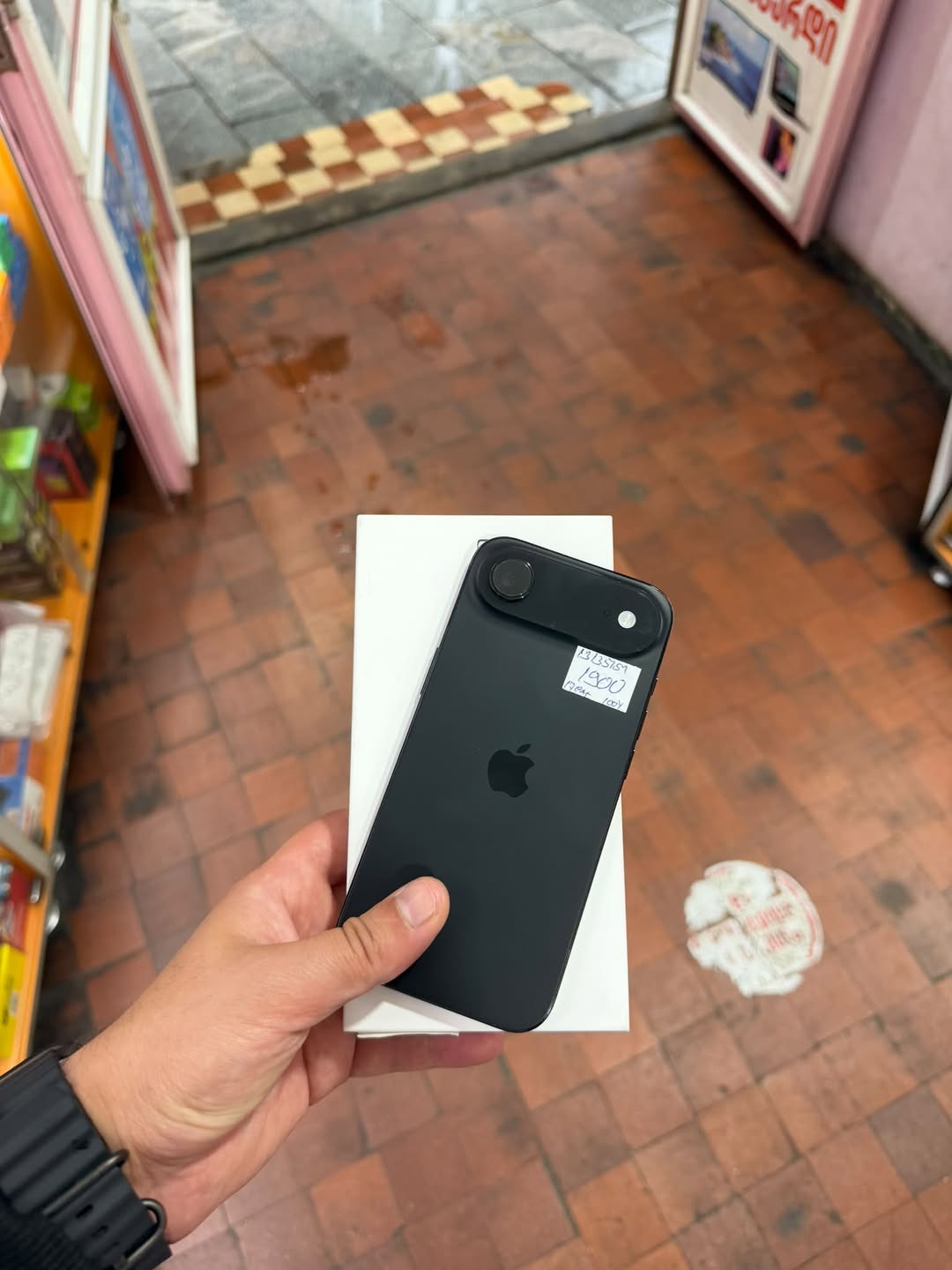 📱 იყიდება iPhone 17 Air — — 1,899₾
